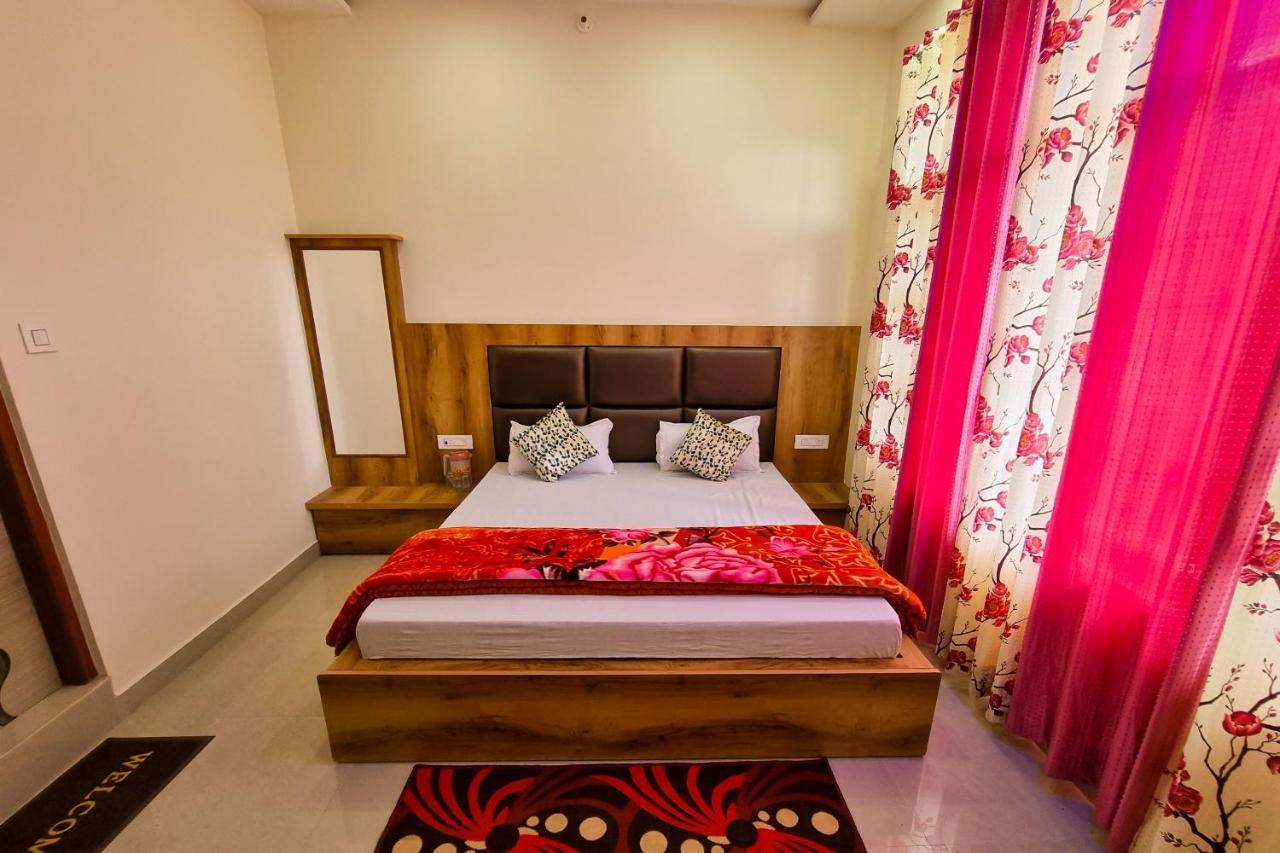 Mohan Home Stay Dalhousie Dış mekan fotoğraf